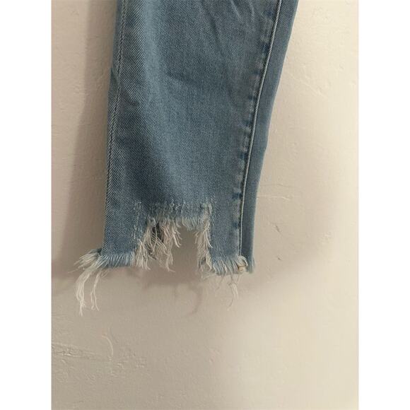 Aqua Women's Embellished Skinny Jeans Size 27 Light Wash Distressed - Picture 6 of 6